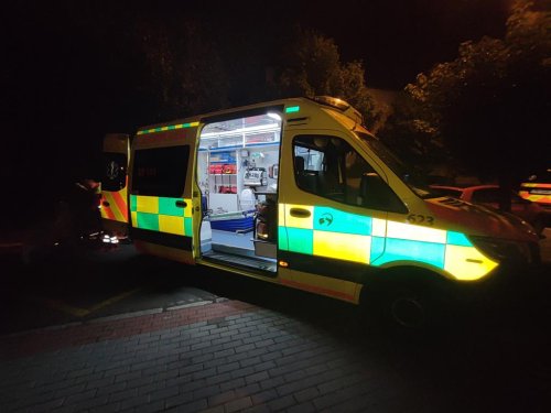 V Bukovci bojoval o život mladý motorkář. Do nemocnice ho přepravil vrtulník